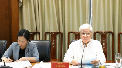 El camarada Do Van Chien trabajó con el Frente de la Patria de Vietnam de la provincia de Bac Ninh.