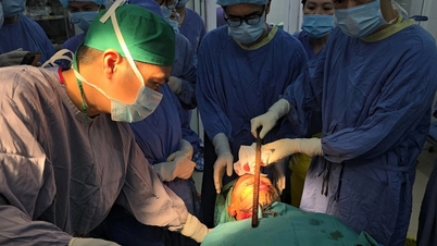 Nam sinh 16 tuổi bị thanh sắt dài 3m đâm xuyên từ đầu qua gáy