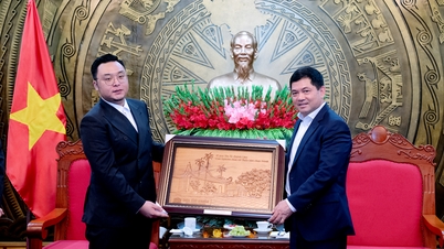 El secretario del Comité Provincial del Partido de Bac Ninh, Nguyen Hong Thai, recibió a la delegación de Pacific Construction Group.