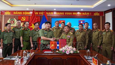 Aufbau einer friedlichen, freundlichen und entwickelten Grenze zwischen Vietnam und Laos