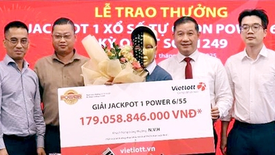 При вероятности выигрыша 1/8,1 миллиона игрок выиграл у Vietlott более 133 миллиардов донгов.