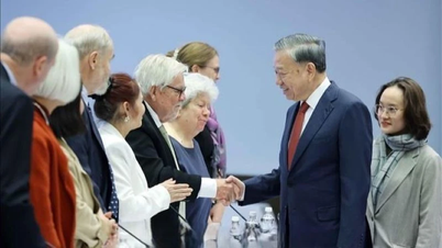 Le secrétaire général To Lam a reçu l'Association d'amitié Finlande-Vietnam