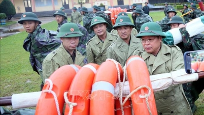 Sturm Nr. 12: Quang Tri ist auf der Hut vor starken Regenfällen, die Überschwemmungen und Erdrutsche verursachen