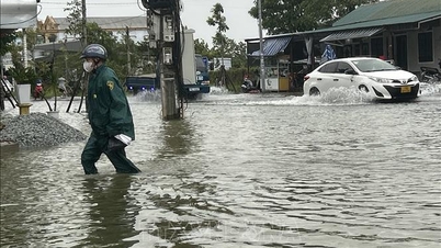 Starke Regenfälle nach Sturm Nr. 12, viele Gebiete in Hue sind von Erdrutschen und Überschwemmungen bedroht
