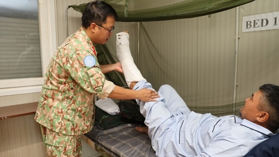 Bác sĩ Việt Nam nối gân gót chân cho sĩ quan Mông Cổ ở  Nam Sudan