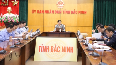 Premier Pham Minh Chinh gaf opdracht: Spoedig spoorwegprojecten uitvoeren