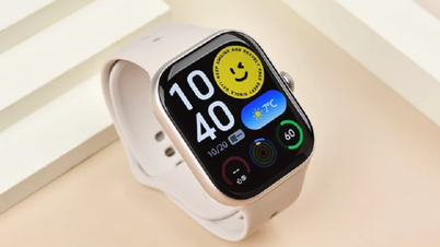 Smartwatch tan bonito como el Apple Watch, batería con 17 días de duración y solo 1,8 millones de descargas