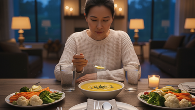 Makan Malam Sebelum Matahari Terbenam, Dokter Ungkap 5 Manfaat Tak Terduga