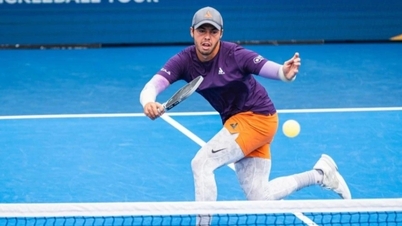 Anna Leigh Waters a remporté un match palpitant, Ben Johns a provoqué la surprise en tombant tôt.