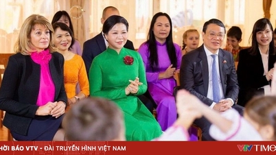 Frau Ngo Phuong Ly besuchte den Zvanche Kindergarten Nr. 2 (Bulgarien)