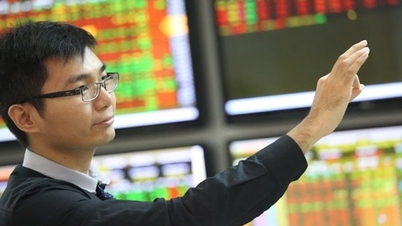 VN-Index minskade sin nedgång i slutet av handelssessionen den 24 oktober.