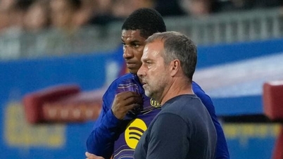 Hansi Flick insta al Barça a pagar 30 millones de euros al Manchester United para fichar a Rashford