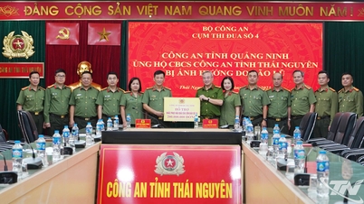 Công an tỉnh Quảng Ninh: Trao 200 triệu đồng hỗ trợ cán bộ, chiến sĩ Công an Thái Nguyên khắc phục thiệt hại do mưa lũ