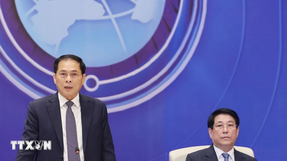 Phó Thủ tướng Bùi Thanh Sơn tiếp Phó Thủ tướng Ba Lan Krzysztof Gawkowski
