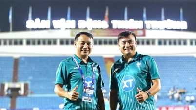 Nam Dinh Green Steel Club muda de treinador