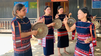 Las artesanas de Gia Lai son apasionadas por la cultura tradicional.