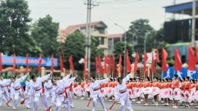 Más de 2.000 atletas participaron en el 1er Festival Deportivo de la Comuna de Phuc Tho
