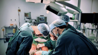 Hospital Geral Provincial de Quang Tri: Cirurgia de revascularização da artéria poplítea realizada com sucesso