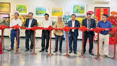 Khai mạc Triển lãm mỹ thuật “Nét Quê” của họa sĩ Hướng Tâm Đường