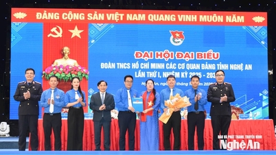 Kesatuan Belia Komunis Ho Chi Minh dan Jawatankuasa Parti Wilayah Nghe An mengadakan Kongres Perwakilan Pertama untuk penggal 2025 - 2030.