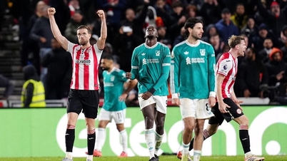 Liverpool perdeu sua quarta partida consecutiva na Premier League