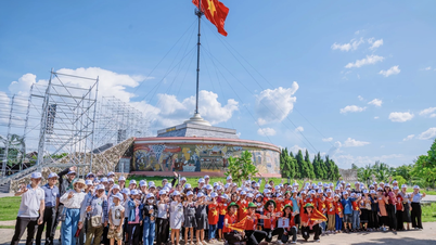 นักประวัติศาสตร์ Duong Trung Quoc: "เราต้องทำอย่างไรเพื่อให้ Quang Tri สมกับความหมายที่ปรากฏในชื่อของมัน?"