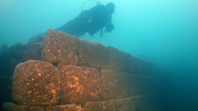 The mystery of the sunken castle of Urartu under Lake Van is revealed