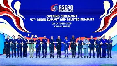 El primer ministro Pham Minh Chinh asiste a la inauguración de la 47ª Cumbre de la ASEAN