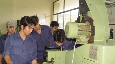 Sinh viên nên vào học từ mấy giờ?