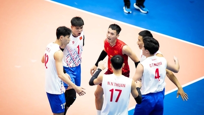 El equipo masculino de voleibol de Vietnam reúne a 18 jugadores, preparándose para los Juegos del Sudeste Asiático 33