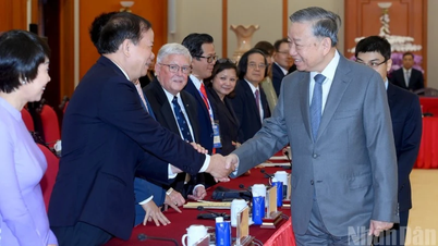 Para cendekiawan Vietnam bersatu untuk mewujudkan Vietnam yang mandiri, berdaulat, dan maju