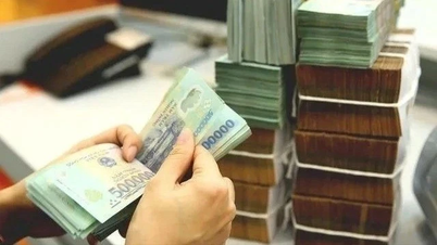 З листопада 2025 року про перекази на суму 500 мільйонів необхідно повідомляти до Департаменту боротьби з відмиванням грошей.