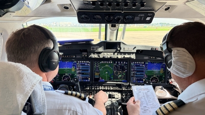 Clip inside the cockpit of a calibration flight at Long Thanh airport