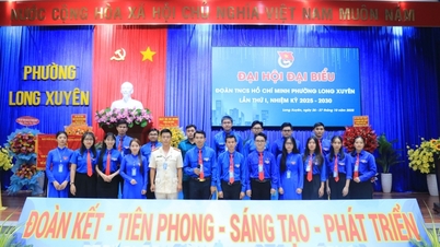 El 1er Congreso de la Unión de Jóvenes del Distrito de Long Xuyen