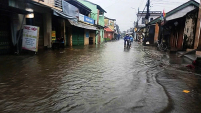 Semua siswa di Kota Hue akan libur sekolah pada tanggal 27 Oktober karena banjir yang naik dengan cepat.