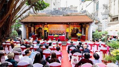 อนุรักษ์บ้านชุมชนอายุ 200 ปีและศาสนสถานของ Huyen Thien Chan Vu ไว้ใจกลางย่านเมืองเก่าของฮานอย