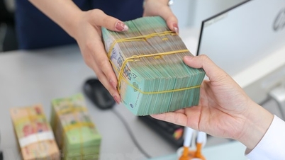 Banks in Ho Chi Minh City pumped in capital strongly, outstanding credit exceeded 4.9 million billion VND