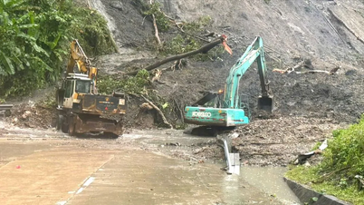 Masyarakat diimbau untuk tidak melewati Lo Xo Pass sementara waktu karena adanya tanah longsor.