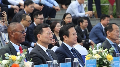 Zahájení Vietnamského mezinárodního digitálního týdne 2025: Podpora spolupráce a odpovědné správy umělé inteligence
