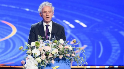 Profesör Richard Henry Friend: VinFuture Ödülü bilim camiasında büyük heyecan yaratıyor
