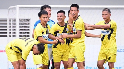 Vietnams fotballturnering for arbeidere og tjenestemenn 2025: Fagforeningen Da Nang drar til Ho Chi Minh-byen for å «spille med all sin kraft»