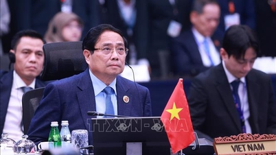 Perdana Menteri Pham Minh Chinh menghadiri Sidang Kemuncak ke-5 negara peserta RCEP