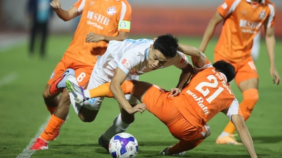U23-spiller i Vietnam scorer, Da Nang beklager uavgjort mot forsvarende mester Nam Dinh: Ny trener «holdt på å gråte»