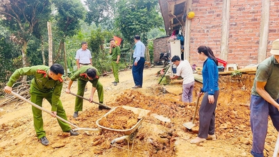 Khởi công xây dựng nhà cho 2 hộ nghèo xã Kiến Thiết bị ảnh hưởng bão lũ