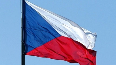 Mensagem de felicitações pelo 107º aniversário do Dia Nacional da República Checa