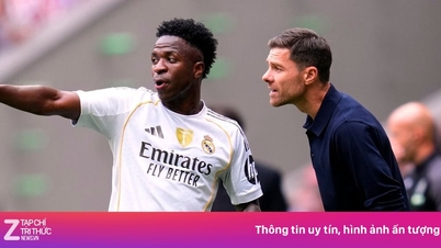 Vinicius termina com Xabi Alonso