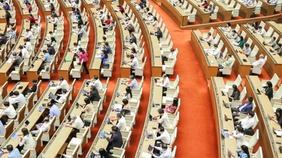 राष्ट्रीय सभा में सामाजिक-आर्थिक मुद्दों पर चर्चा, सोने की कीमतों और अचल संपत्ति पर समाधान की आवश्यकता