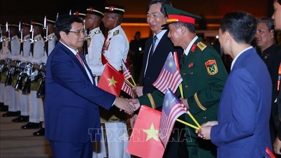 Statsministeren avslutter arbeidsreisen for å delta på det 47. ASEAN-toppmøtet og relaterte toppmøter