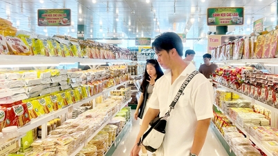 Đặc sản trở thành gói quà ghi dấu cho điểm đến