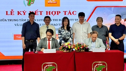 Menandatangani perjanjian kerjasama untuk membangunkan Roller Sports di Ho Chi Minh City